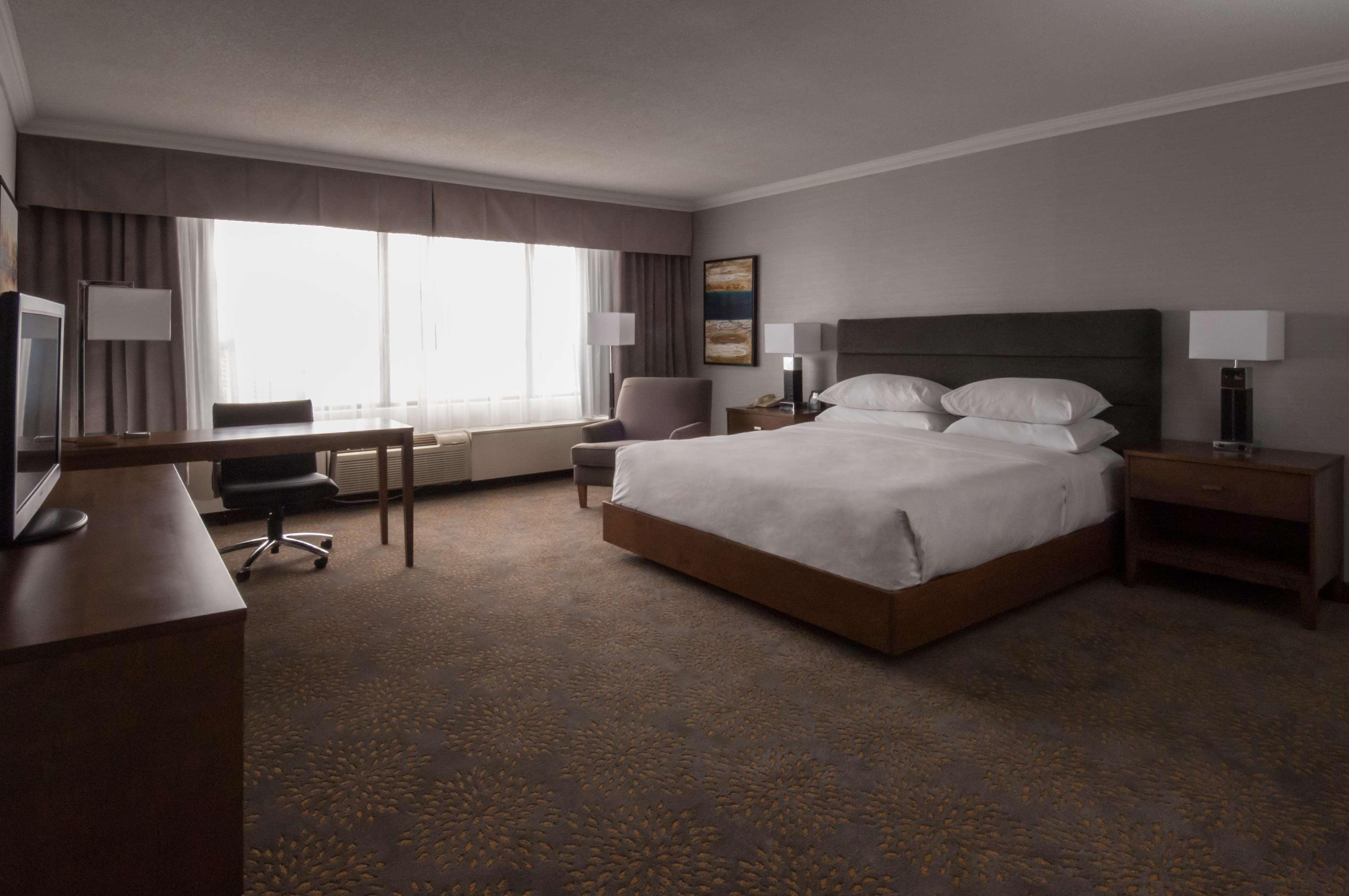 Doubletree By Hilton London Hotel Ngoại thất bức ảnh