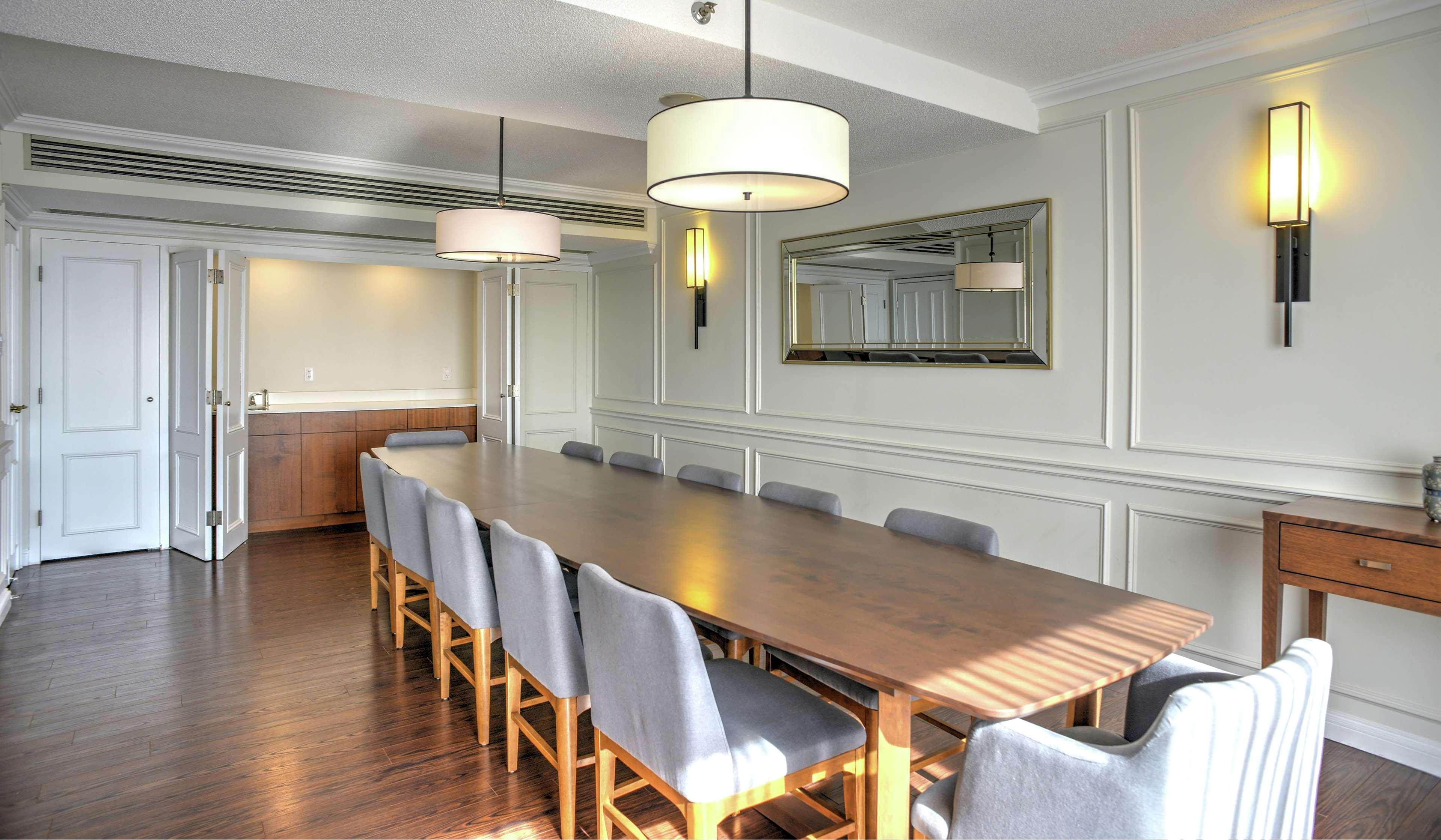Doubletree By Hilton London Hotel Ngoại thất bức ảnh