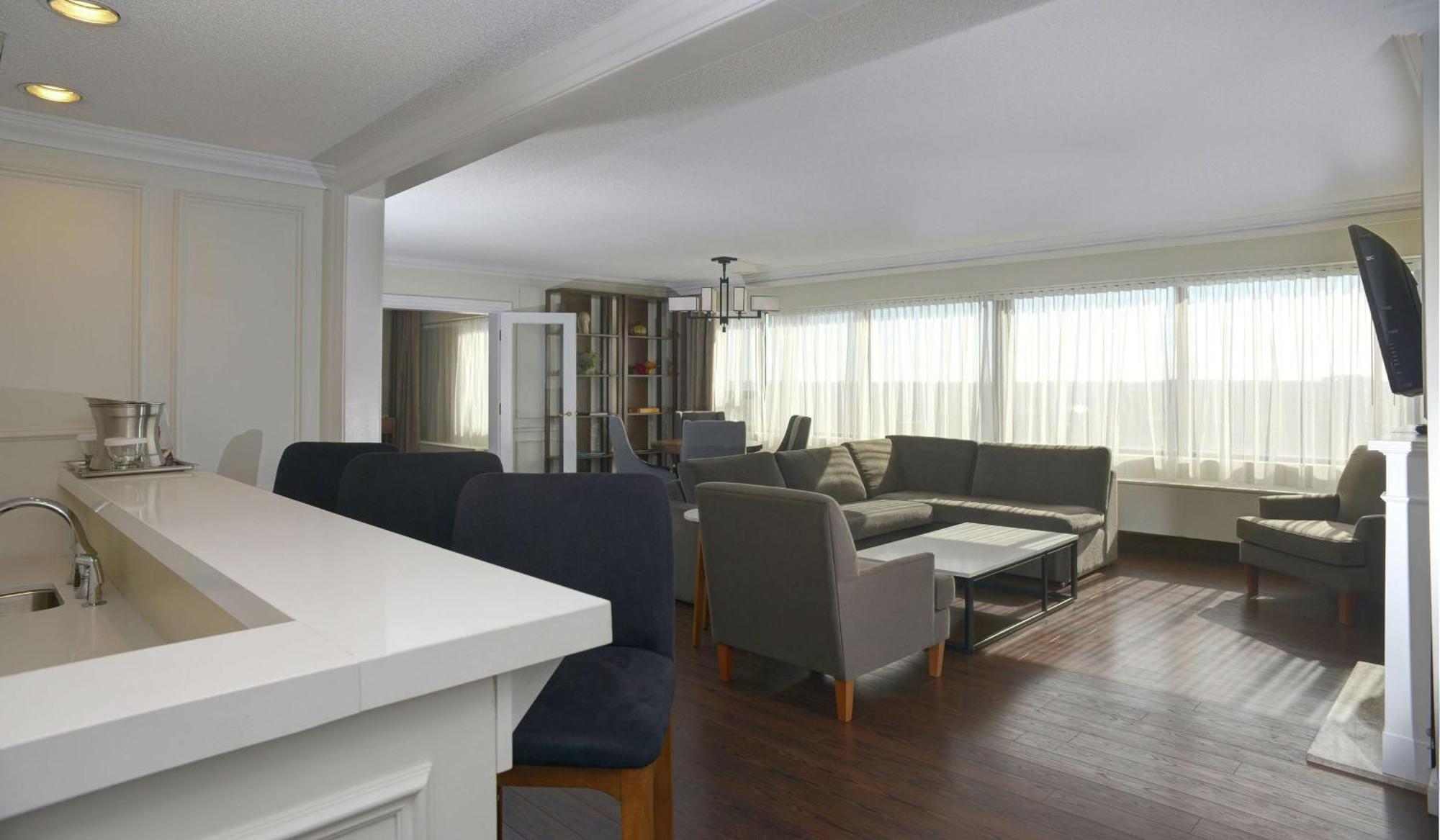 Doubletree By Hilton London Hotel Ngoại thất bức ảnh