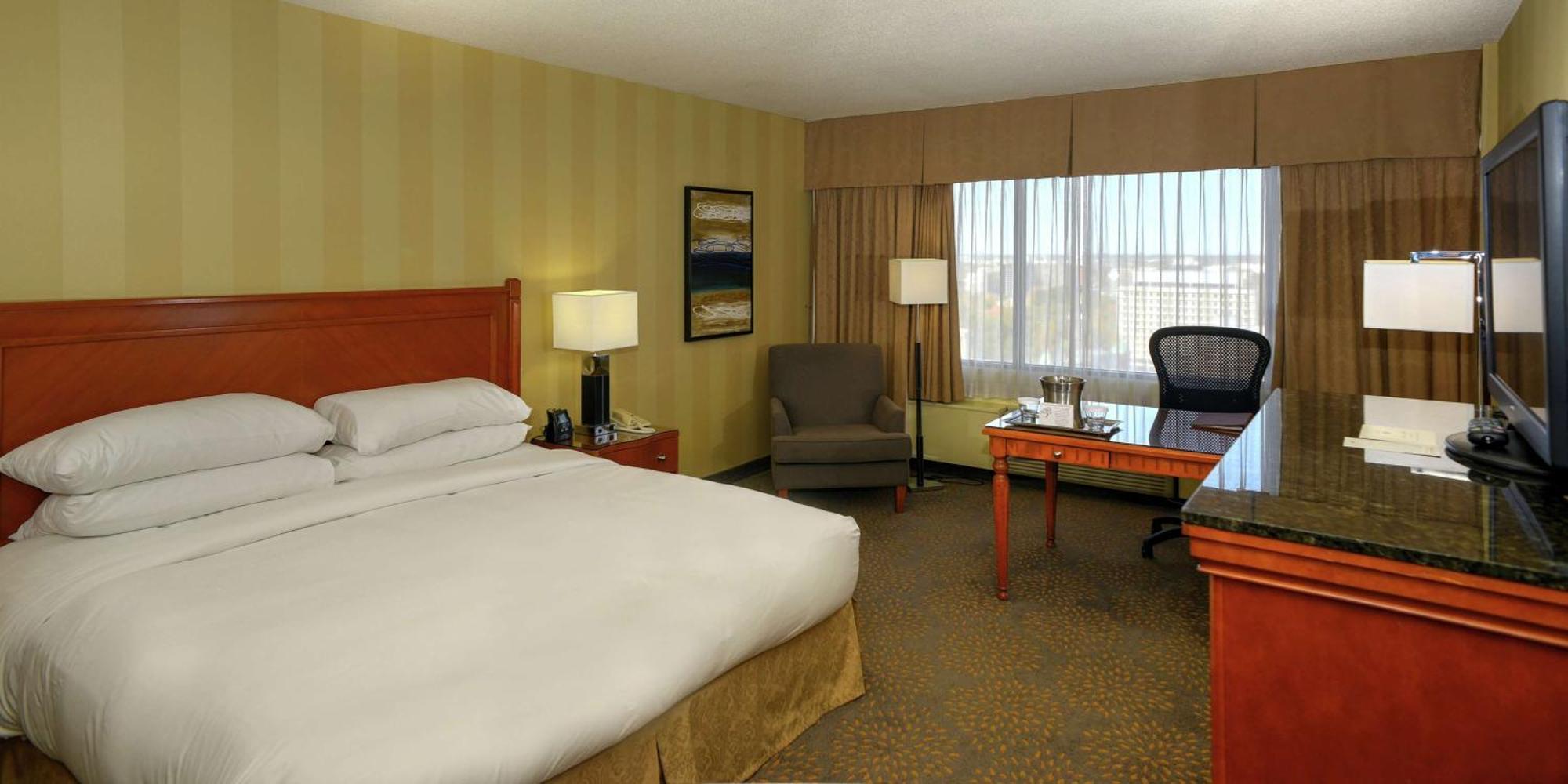 Doubletree By Hilton London Hotel Ngoại thất bức ảnh