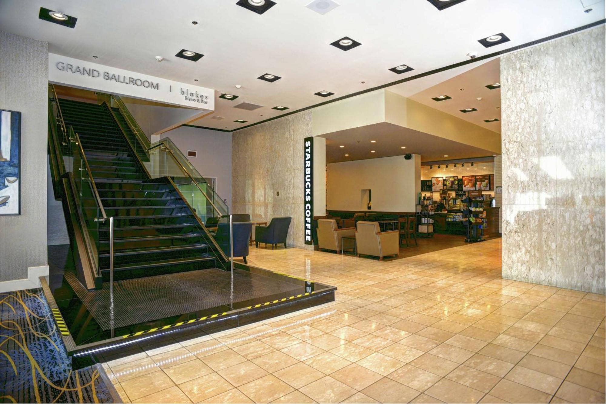 Doubletree By Hilton London Hotel Ngoại thất bức ảnh