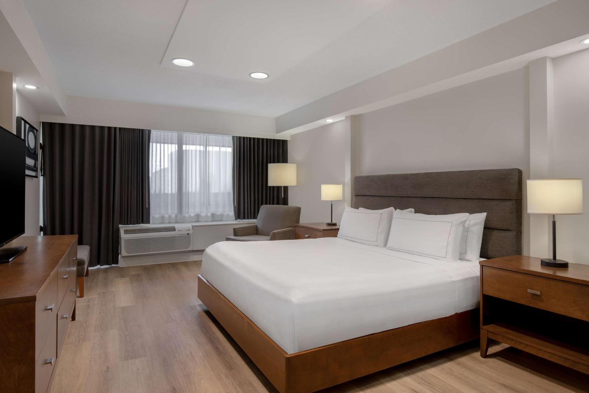 Doubletree By Hilton London Hotel Ngoại thất bức ảnh